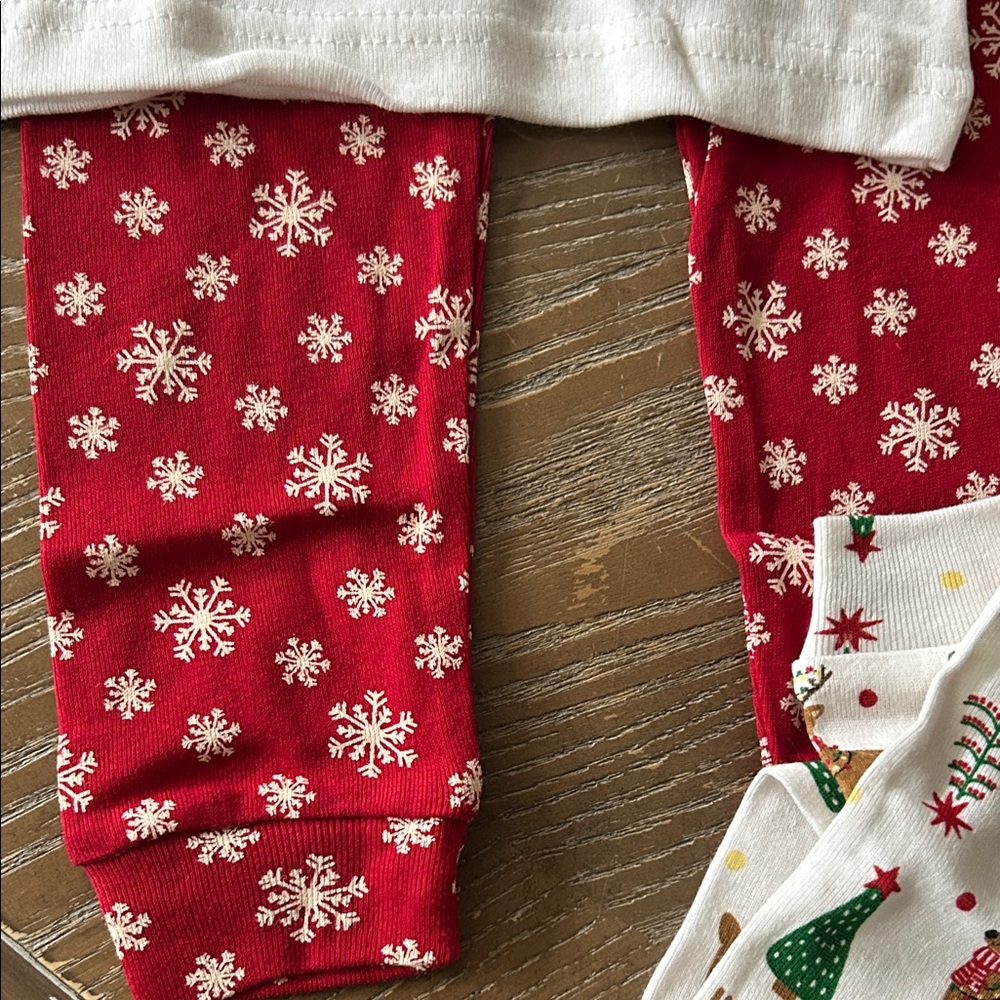 NWT! Set/2 Christmas Holiday Reindeer & Tree Baby Girl Pajamas - Picture 5 of 14